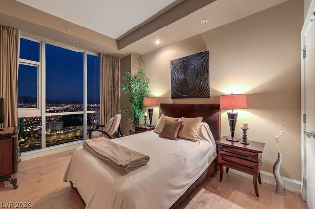 2700 Las Vegas Boulevard 4304, Las Vegas, NV 89109