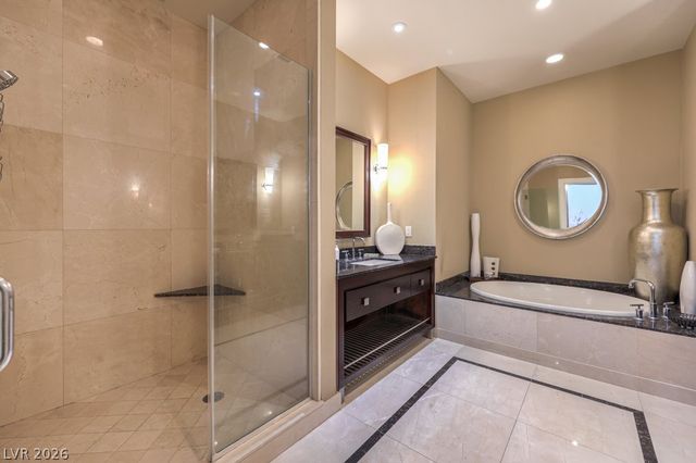 2700 Las Vegas Boulevard 4304, Las Vegas, NV 89109
