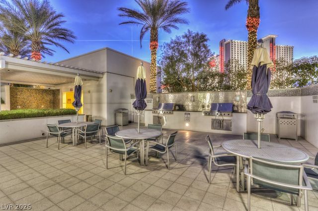 2700 Las Vegas Boulevard 4304, Las Vegas, NV 89109