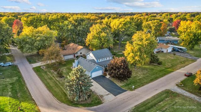 1045 Linda Lane, Lake Holiday, IL 60548
