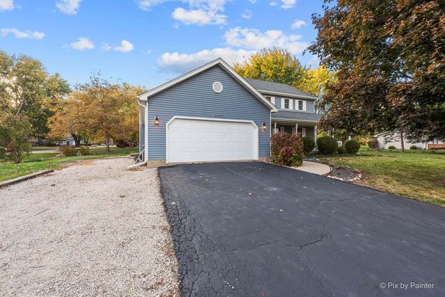 1045 Linda Lane, Lake Holiday, IL 60548
