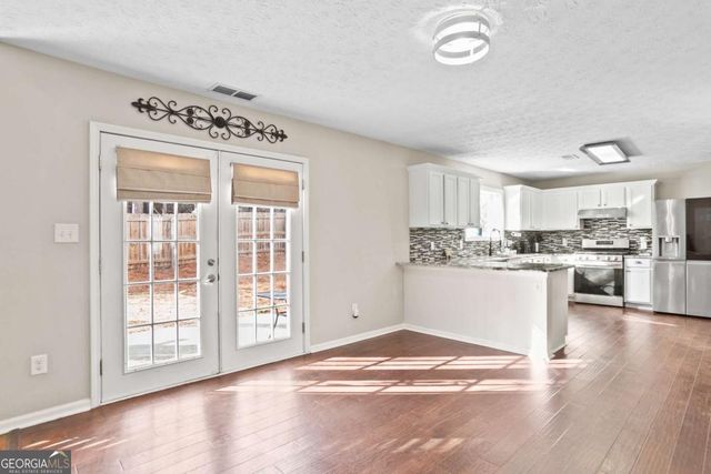 2828 Amhurst Way NW, Kennesaw, GA 30144