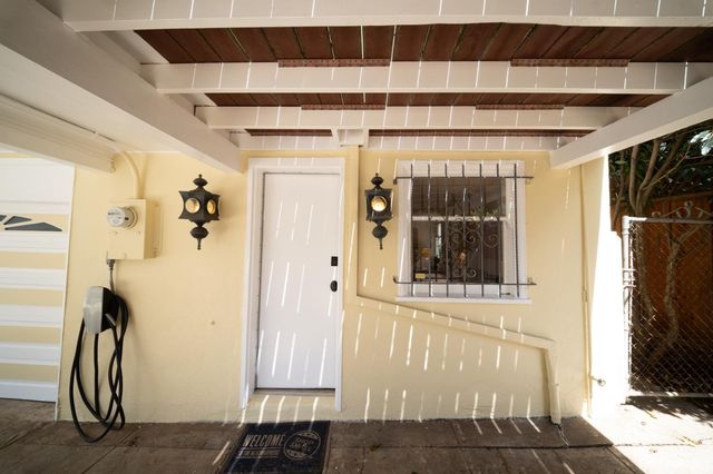 475 Ulloa Street, San Francisco, CA 94127