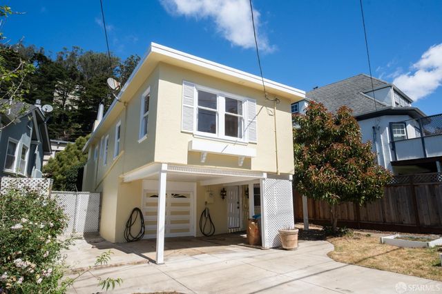 475 Ulloa Street, San Francisco, CA 94127