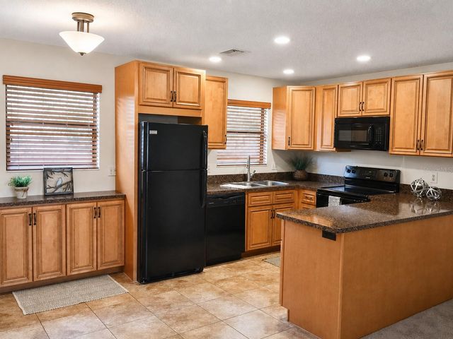 4933 91ST AVENUE N 39, Pinellas Park, FL 33782