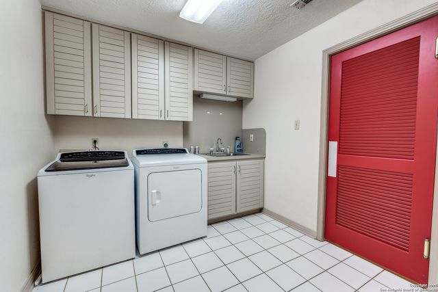 7801 Timber Top, Fair Oaks Ranch, TX 78015