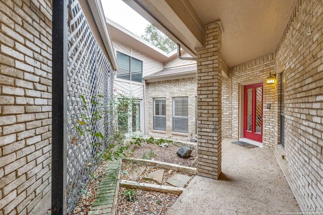 7801 Timber Top, Fair Oaks Ranch, TX 78015