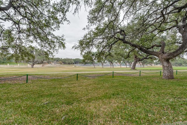 7801 Timber Top, Fair Oaks Ranch, TX 78015