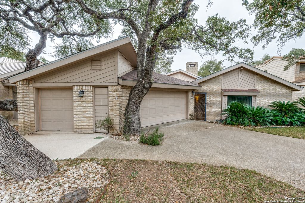 7801 Timber Top, Fair Oaks Ranch, TX 78015
