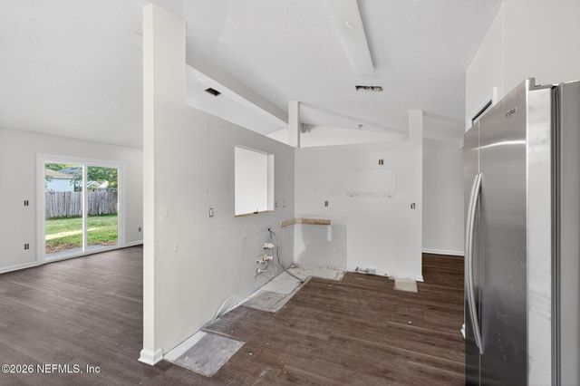 6941 PLEASURE Way, Jacksonville, FL 32244