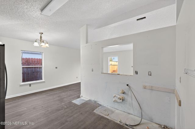 6941 PLEASURE Way, Jacksonville, FL 32244