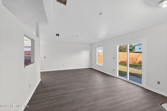 6941 PLEASURE Way, Jacksonville, FL 32244