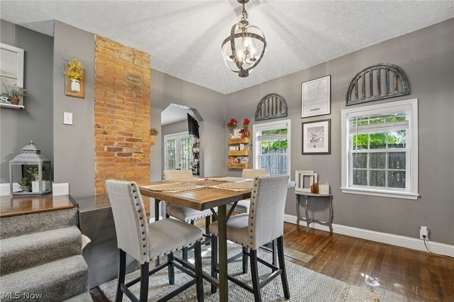 464 Stewart Avenue, Columbus, OH 43206