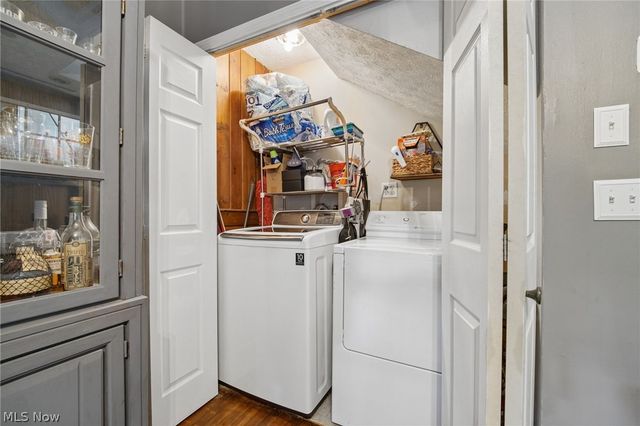 464 Stewart Avenue, Columbus, OH 43206