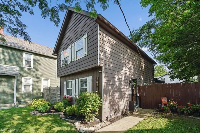 464 Stewart Avenue, Columbus, OH 43206