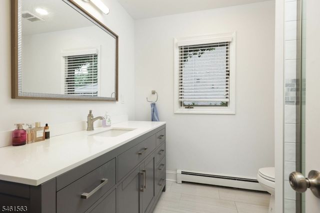 650 Riverside Dr, Cranford Twp., NJ 07016