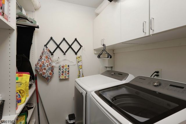 650 Riverside Dr, Cranford Twp., NJ 07016