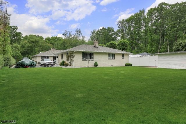 650 Riverside Dr, Cranford Twp., NJ 07016