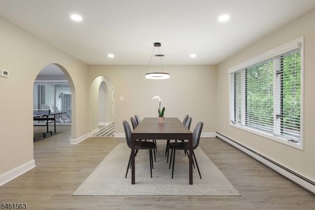 650 Riverside Dr, Cranford Twp., NJ 07016
