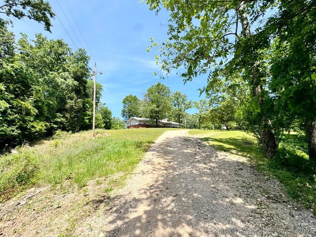 19338 W Dojaro Road, Park Hill, OK 74451