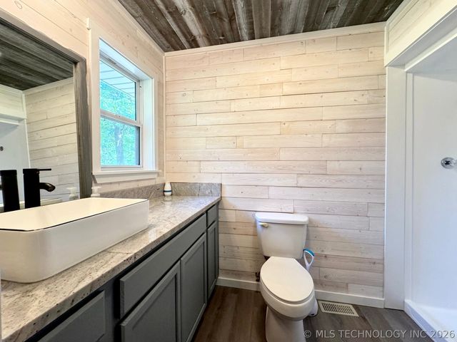 19338 W Dojaro Road, Park Hill, OK 74451