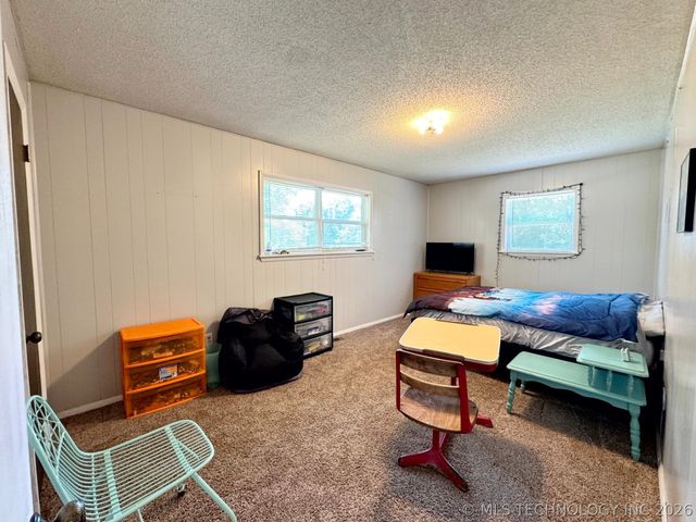19338 W Dojaro Road, Park Hill, OK 74451