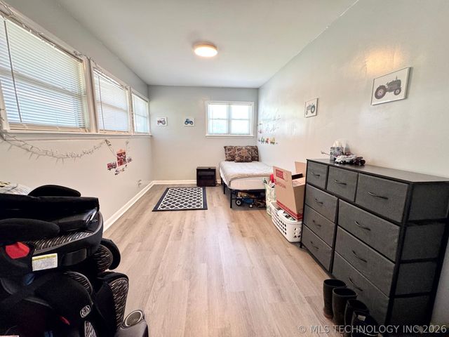 19338 W Dojaro Road, Park Hill, OK 74451