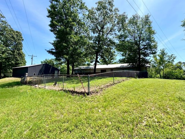 19338 W Dojaro Road, Park Hill, OK 74451