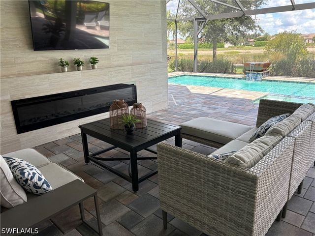 9408 Rapallo ST, Naples, FL 34119