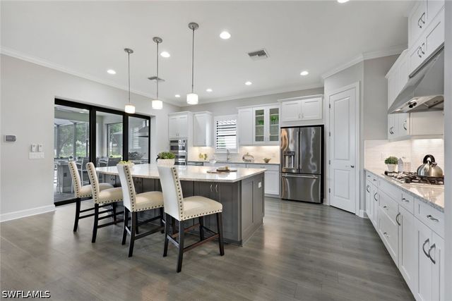 9408 Rapallo ST, Naples, FL 34119