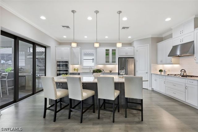 9408 Rapallo ST, Naples, FL 34119