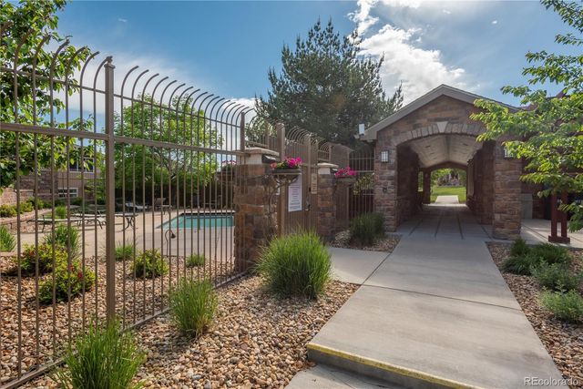 8519 Gold Peak Drive G, Highlands Ranch, CO 80130