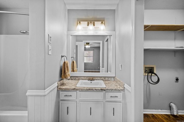 1319 E Republican Road, Jacksonville, AR 72076