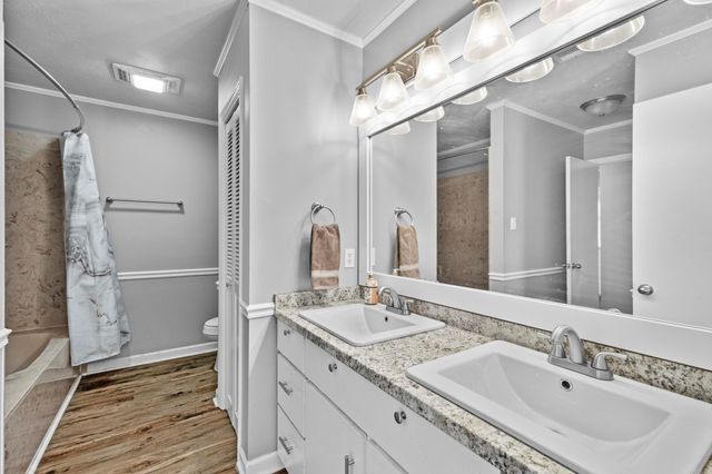 1319 E Republican Road, Jacksonville, AR 72076