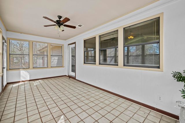 1319 E Republican Road, Jacksonville, AR 72076