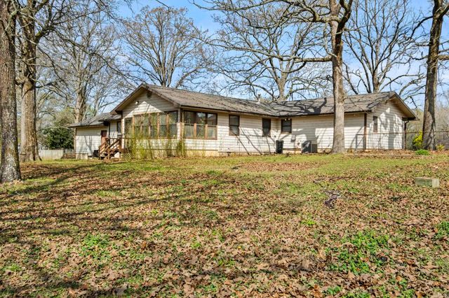 1319 E Republican Road, Jacksonville, AR 72076