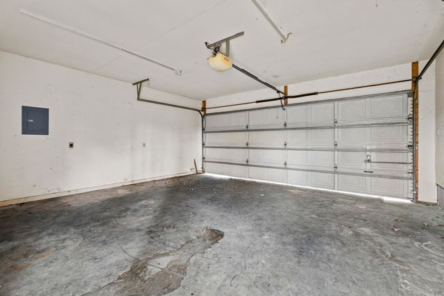 1319 E Republican Road, Jacksonville, AR 72076