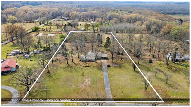 1319 E Republican Road, Jacksonville, AR 72076