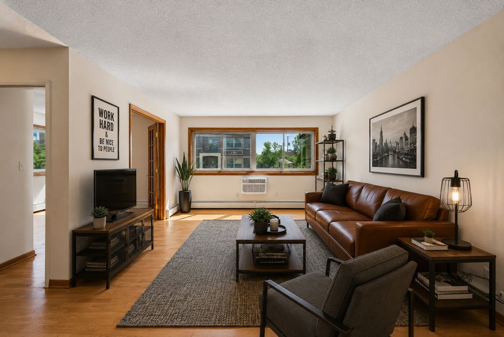 1800 Lasalle Avenue 101, Minneapolis, MN 55403