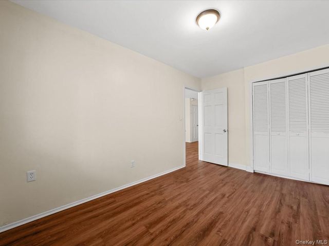 42 Autumn Avenue, Brooklyn, NY 11208
