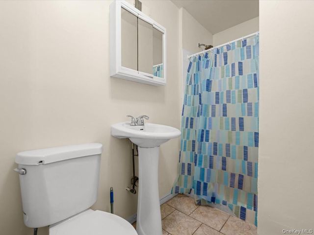 42 Autumn Avenue, Brooklyn, NY 11208