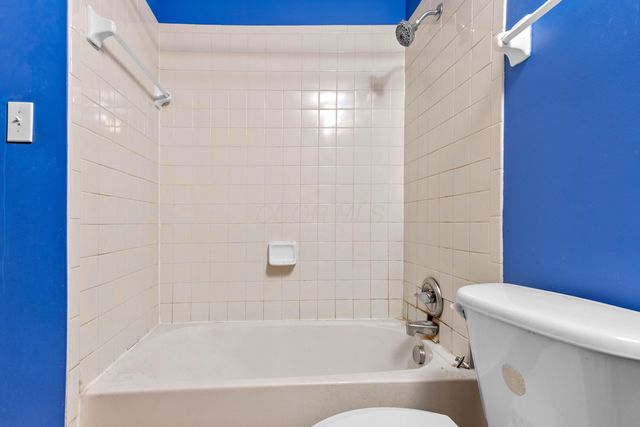 6672 Bartlett Road, Reynoldsburg, OH 43068