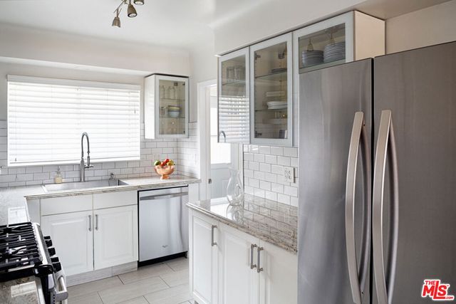 4205 W 59th Street, Los Angeles, CA 90043