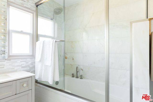 4205 W 59th Street, Los Angeles, CA 90043