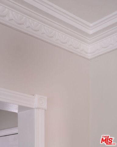 4205 W 59th Street, Los Angeles, CA 90043