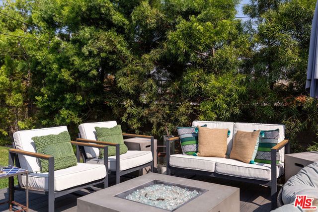 4205 W 59th Street, Los Angeles, CA 90043