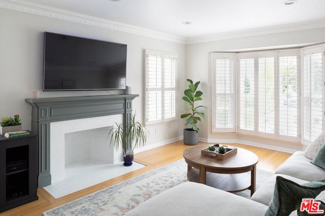 4205 W 59th Street, Los Angeles, CA 90043