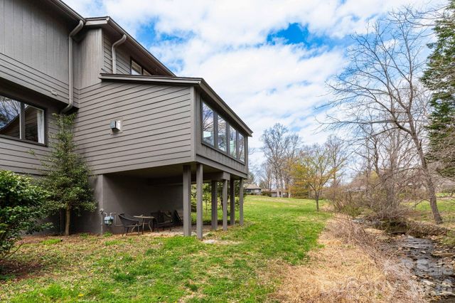 515 Crowfields Lane, Asheville, NC 28803