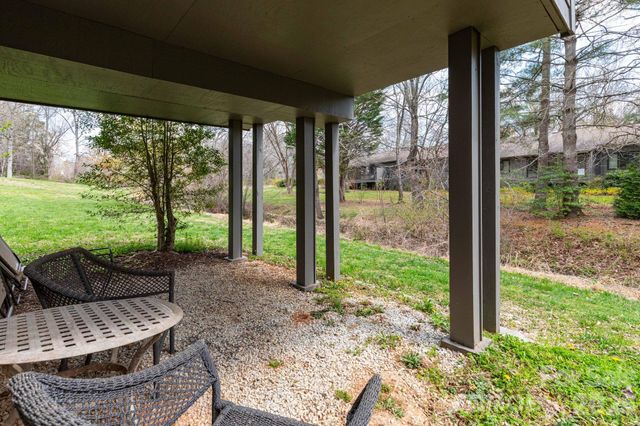 515 Crowfields Lane, Asheville, NC 28803