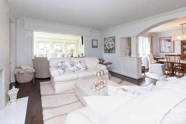 515 Crowfields Lane, Asheville, NC 28803